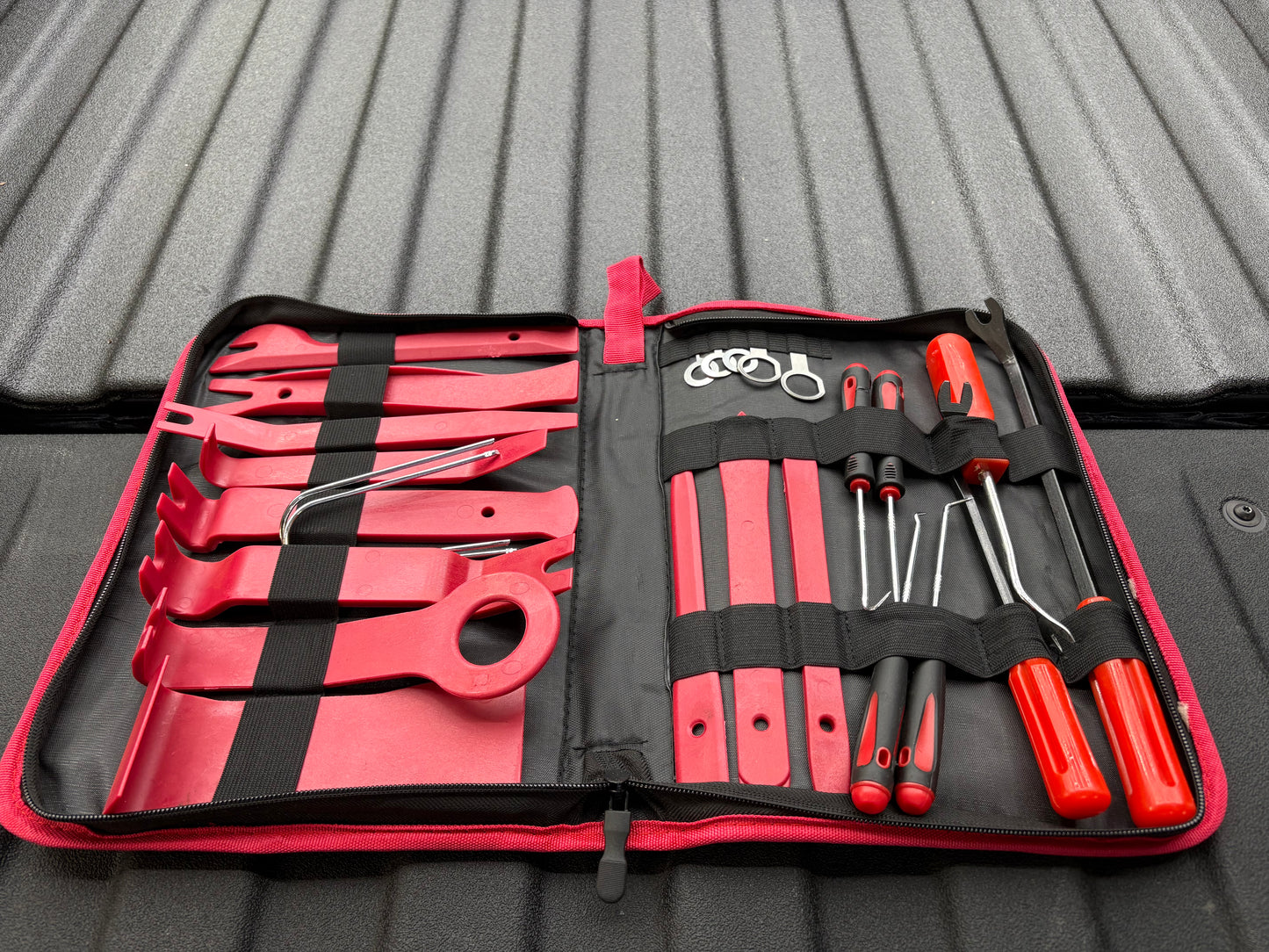 Trim Removal Tool Kit 25 Pcs