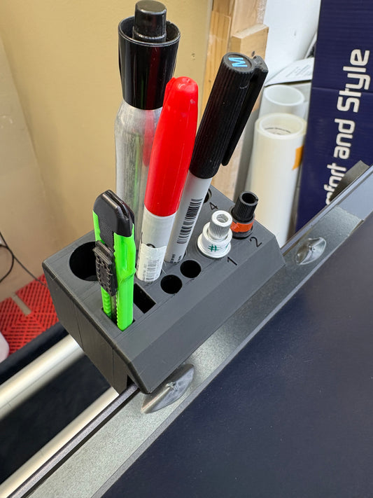Cutter Clutter Box